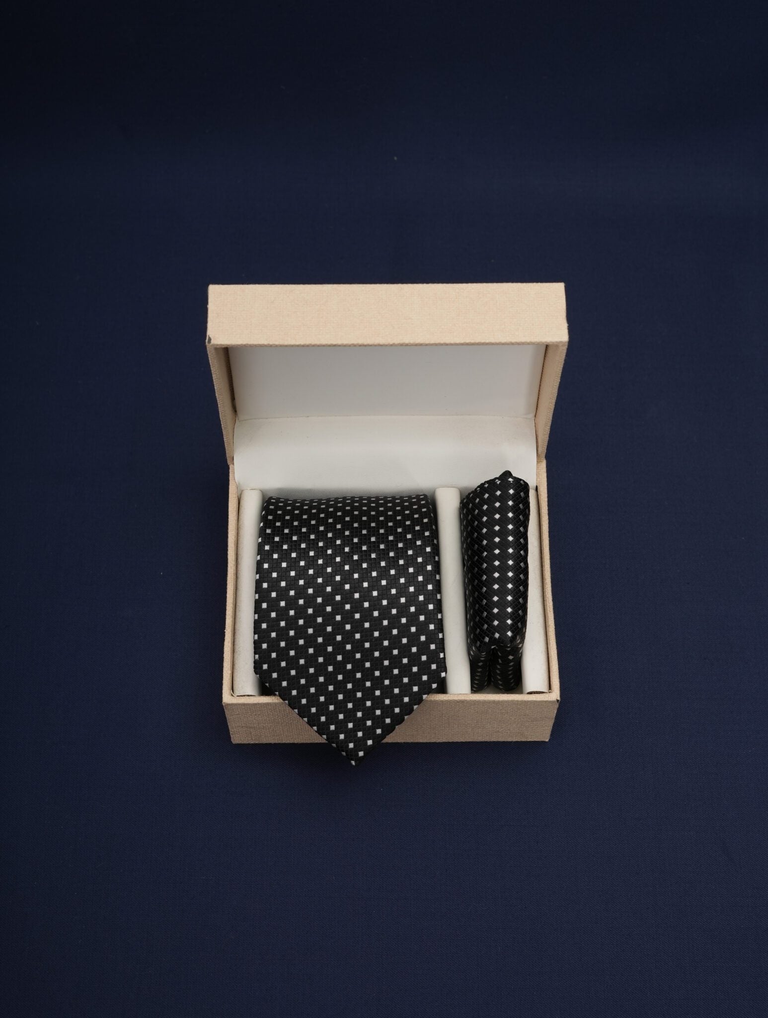 Black Polka Dotted Set