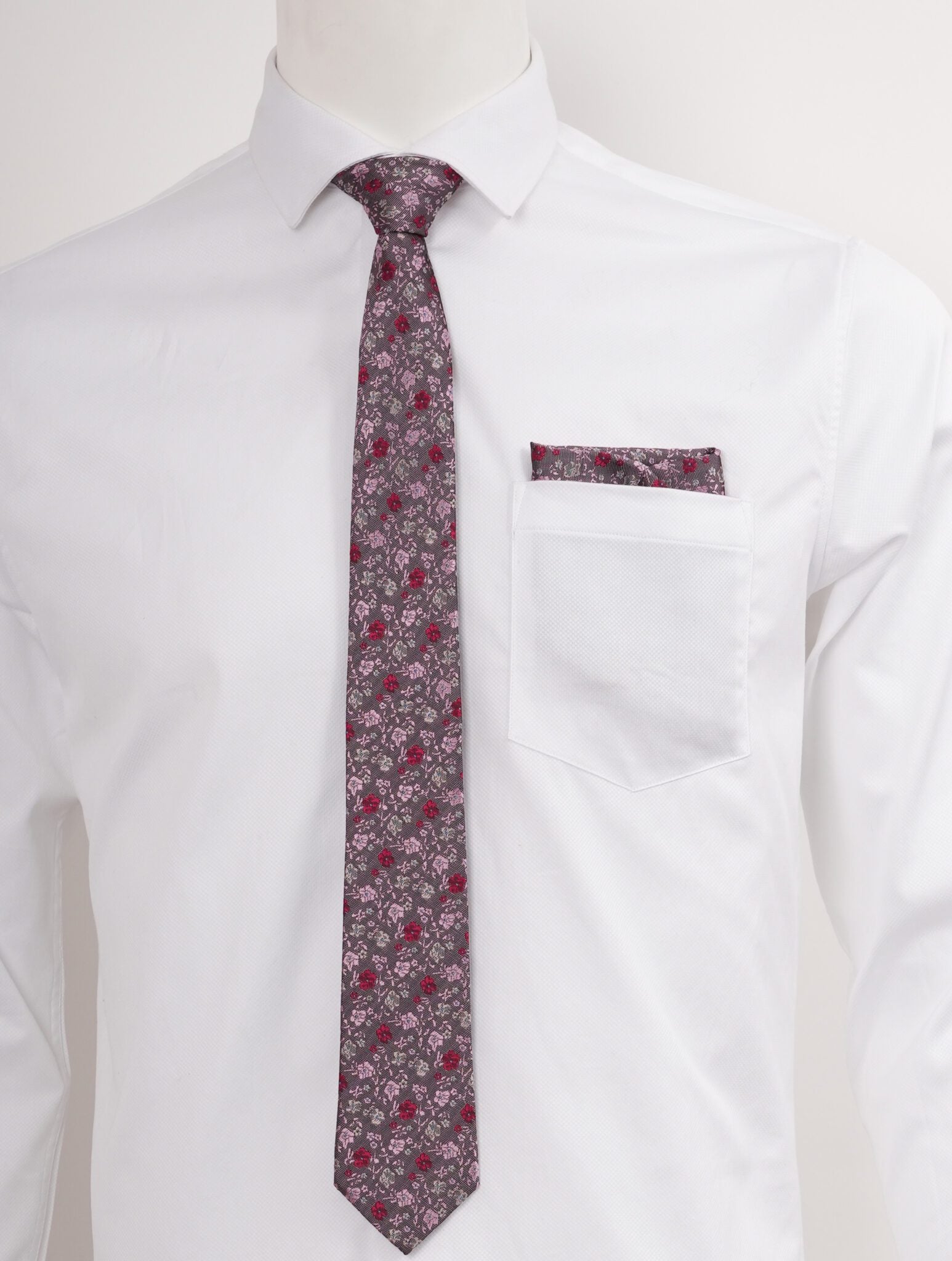 Red Retro Floral Set
