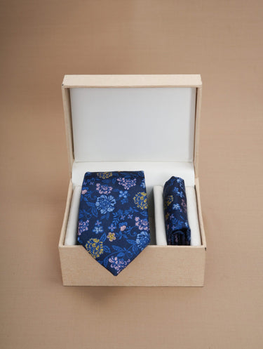 Nevy Blue Ditsy Set